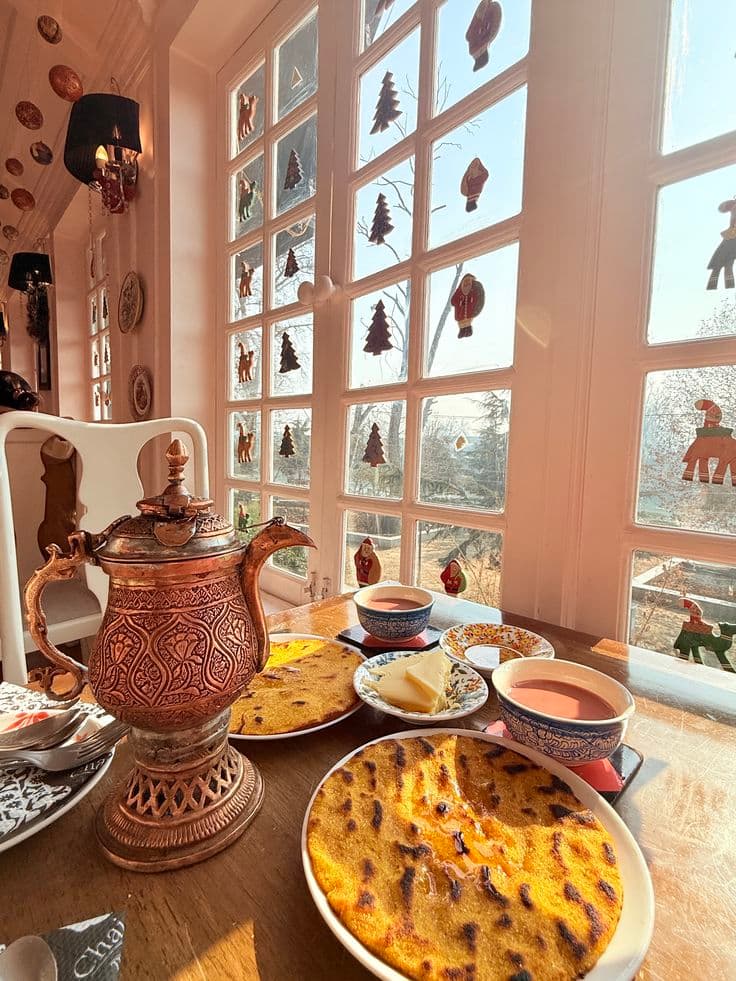 Dawat-e-Kashmir 4 Nights \ 5 Days | 3 Star Package