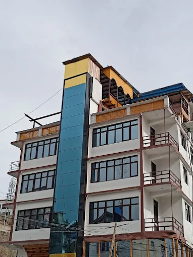 Hotel The indian kargi