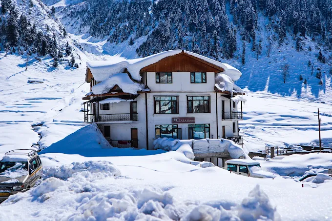 HOTEL CZARA RESORT