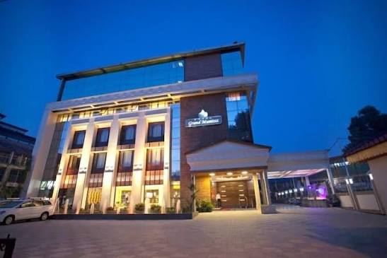 Radisson Hotel Srinagar