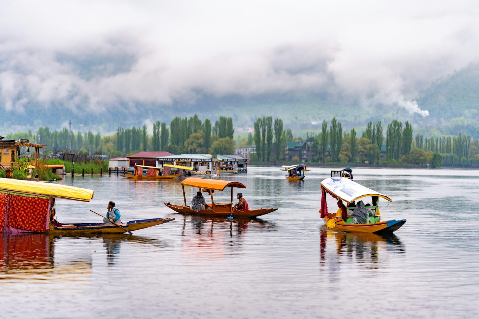 Kashmir Adventure Package 6N/7D — River Rafting (3★)